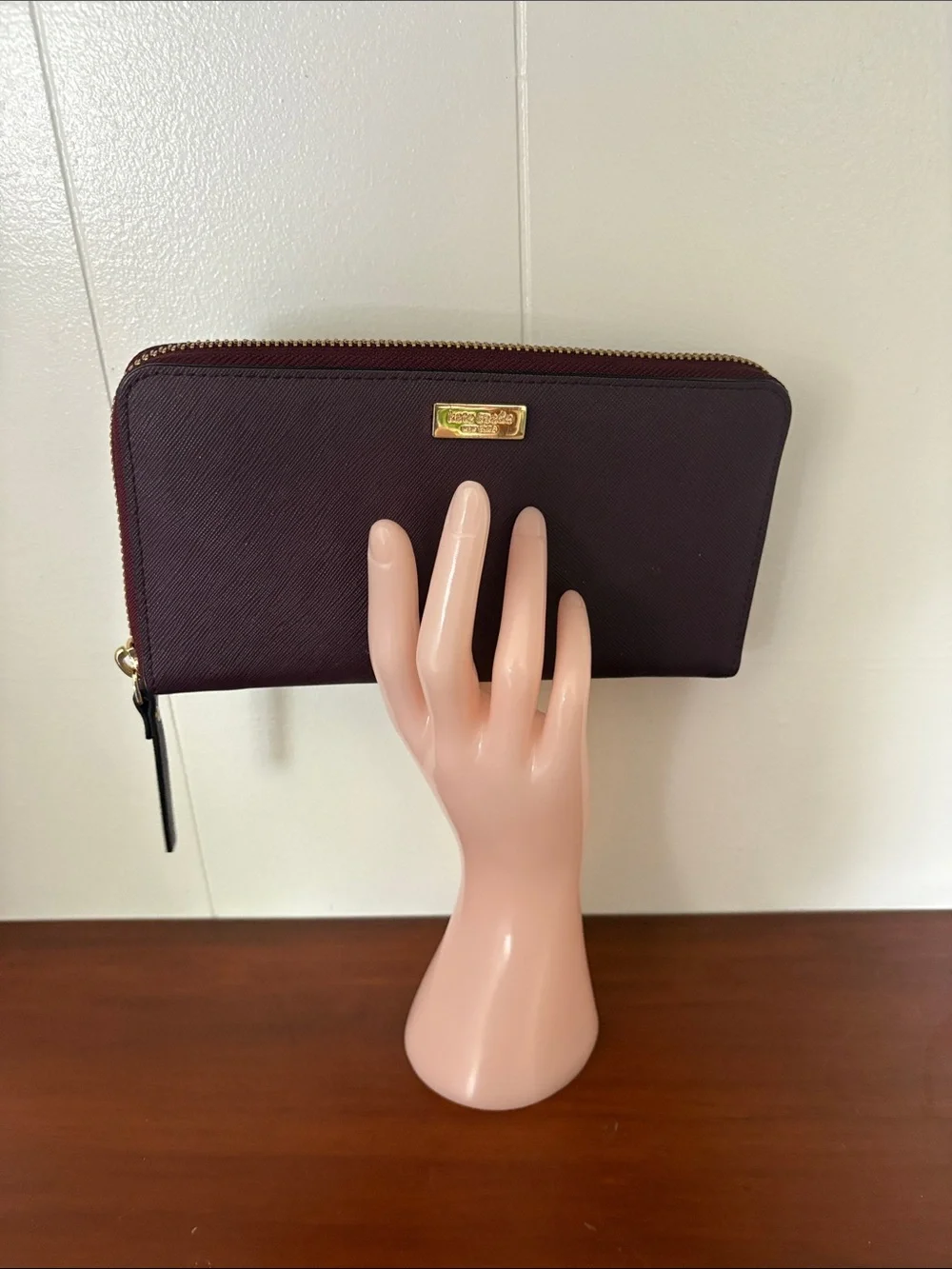 Kate Spade NY Laurel Way Neda Saffiano Burgundy Leather Zip Continental Wallet